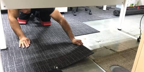 86eca273-installation-step-we-dont-touch-your-furniture-1-w480h2401